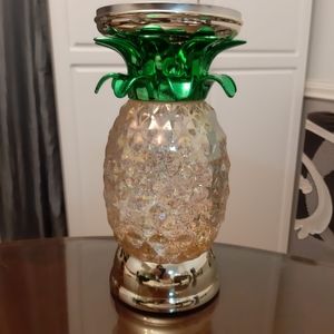 PINEAPPLE Candle Holder Glitters & Lights Up!
